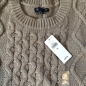 Gap Factory Cable Knit Sweater size xs